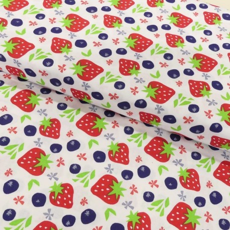 Coupon 3m Tissu Coton Imprimé Strawberries & Blue