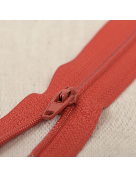 Fermeture fine polyester 18 cm rouge