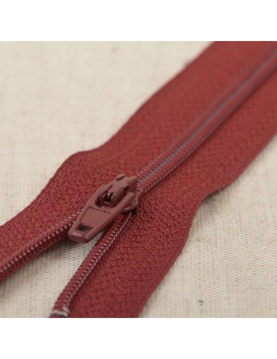 Fermeture fine polyester 10 cm  rouge