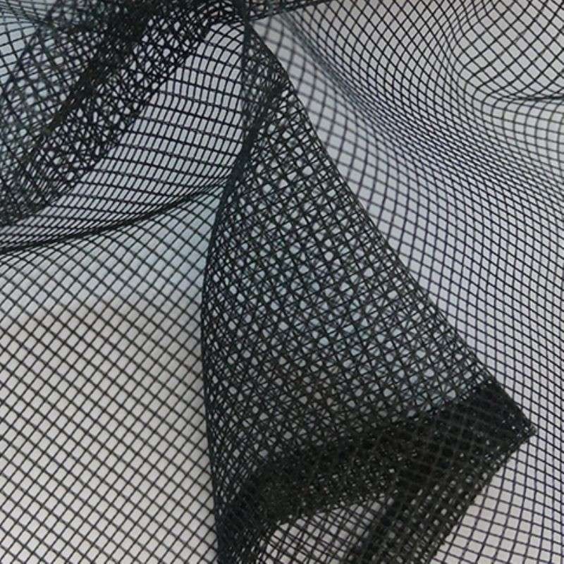 Coupon 3m Tissu Moustiquaire Uni Noir 