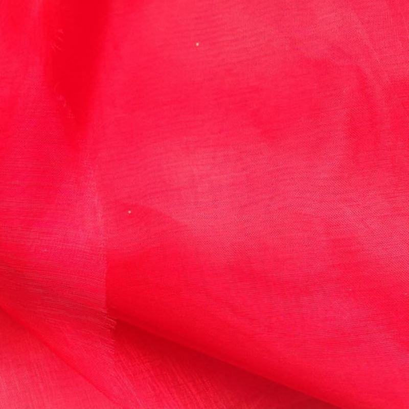 Coupon 3m Tissu Organza Nylon Rouge