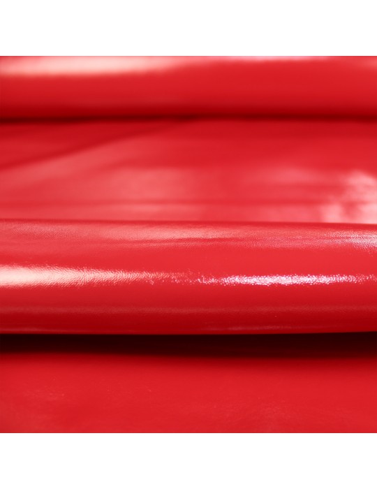 Tissu d'habillement vinyle rouge