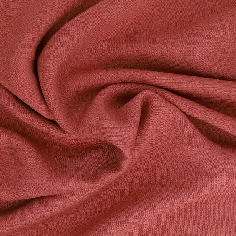 Coupon 3m Tissu Viscose Polyester Uni Framboise 