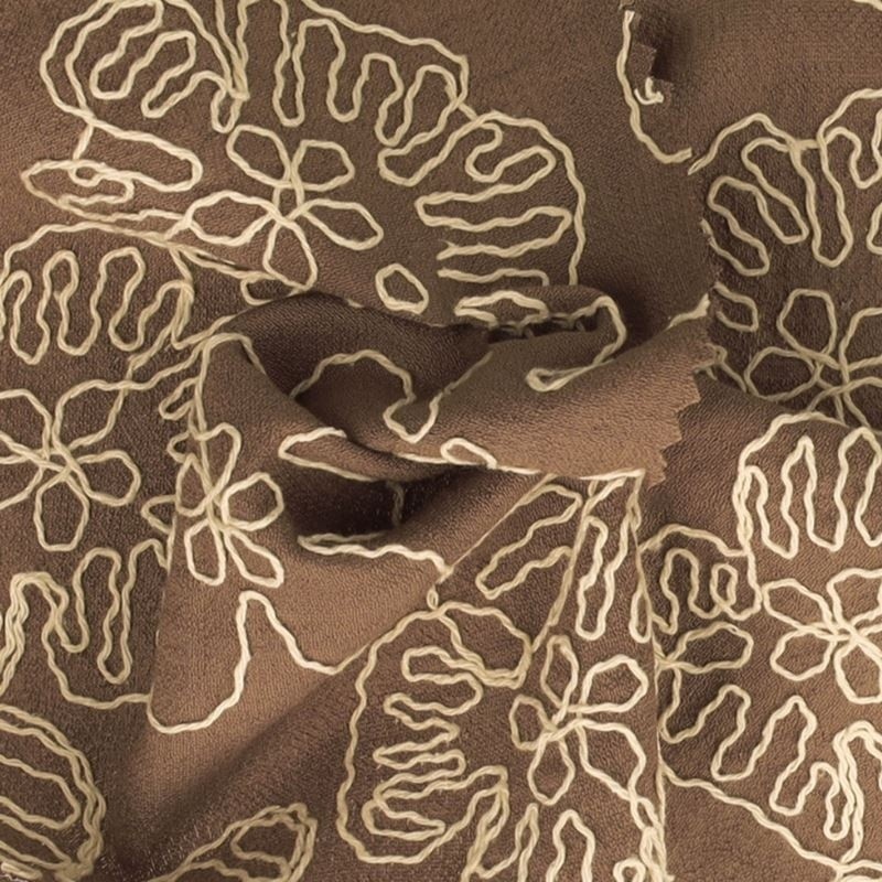 Coupon 3m Tissu Viscose Polyamide Brodé Chocolat