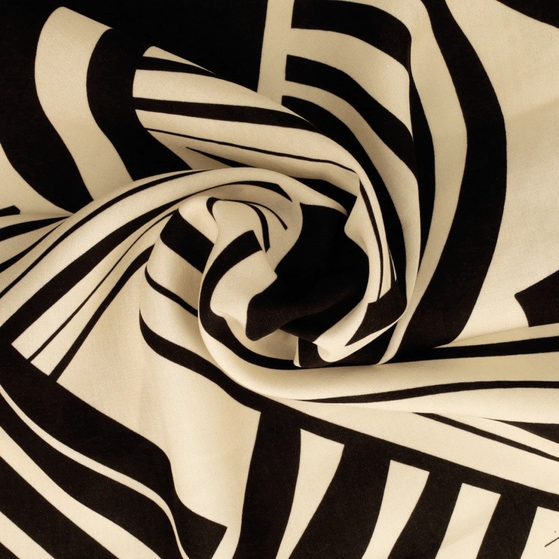 Coupon 3m Tissu Viscose Imprimé Noir